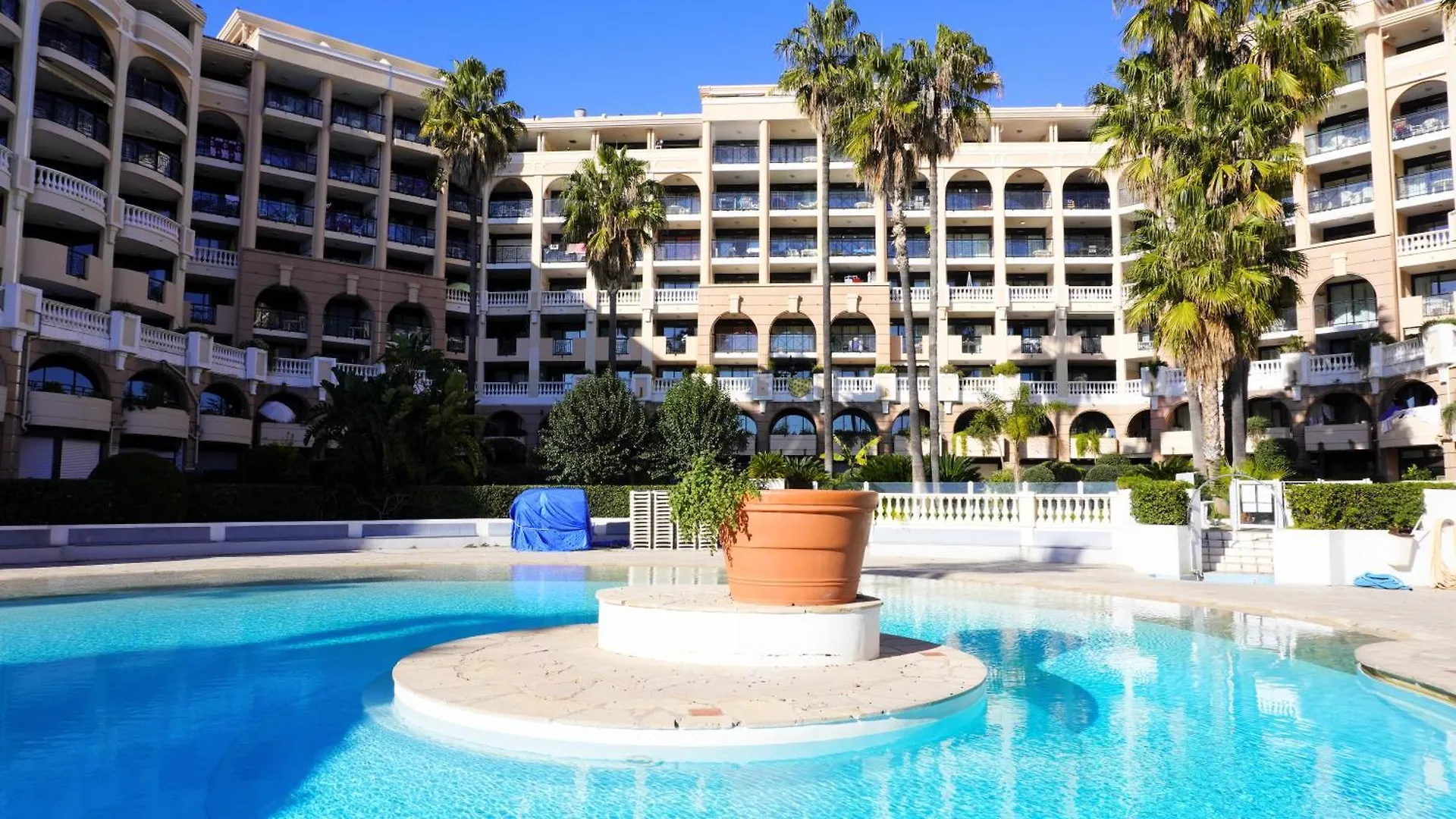 Апартаменты Appartement 556, Vue Mer Et Piscine By Palmazur Vacances Канны