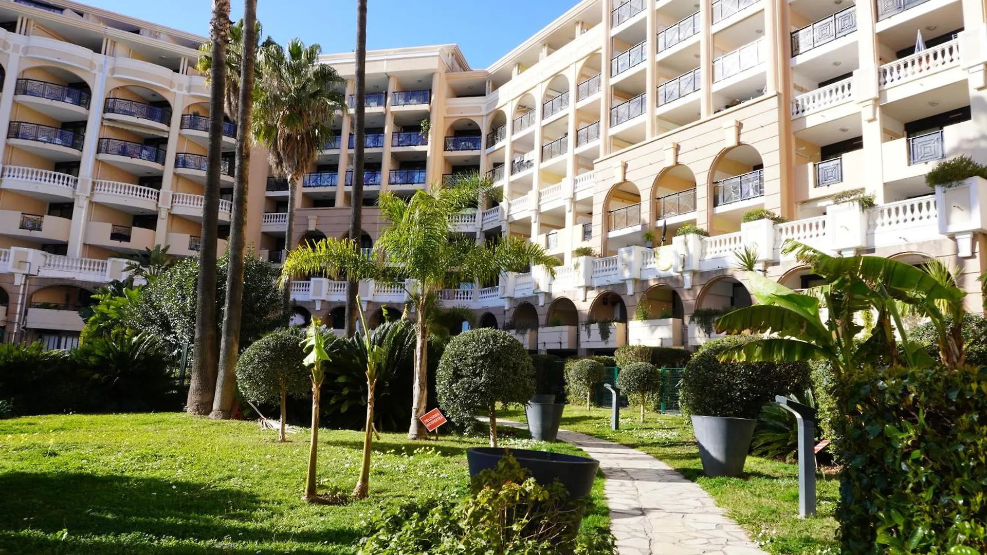 Appartement 556, Vue Mer Et Piscine By Palmazur Vacances Канны Апартаменты